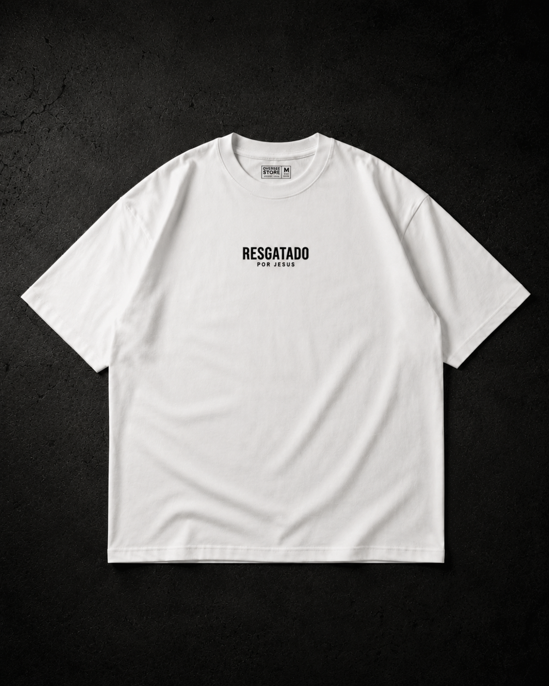 Camiseta oversized branca KAIRO GUIDED vista frontal com logo minimalista no peito.